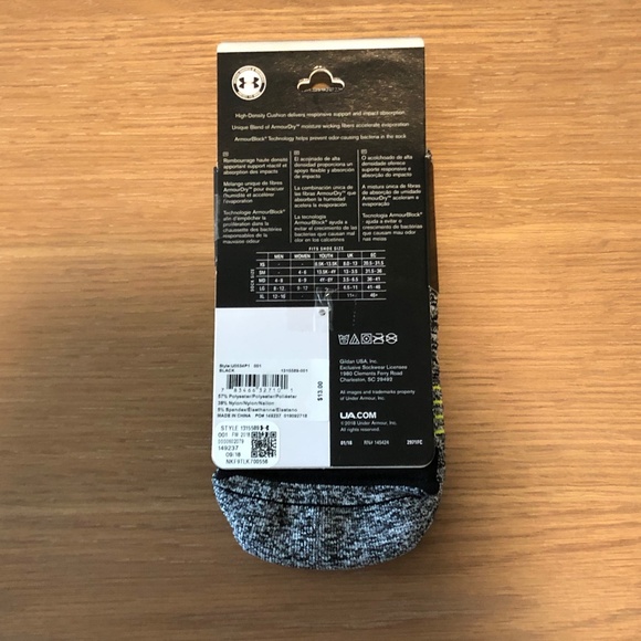 NWT Under Armour Run Cushion Black Socks - Picture 4 of 4